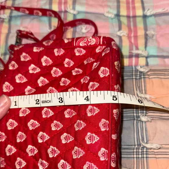 Vera Bradley Red Patterned Crossbody Bag - Picture 3 of 11